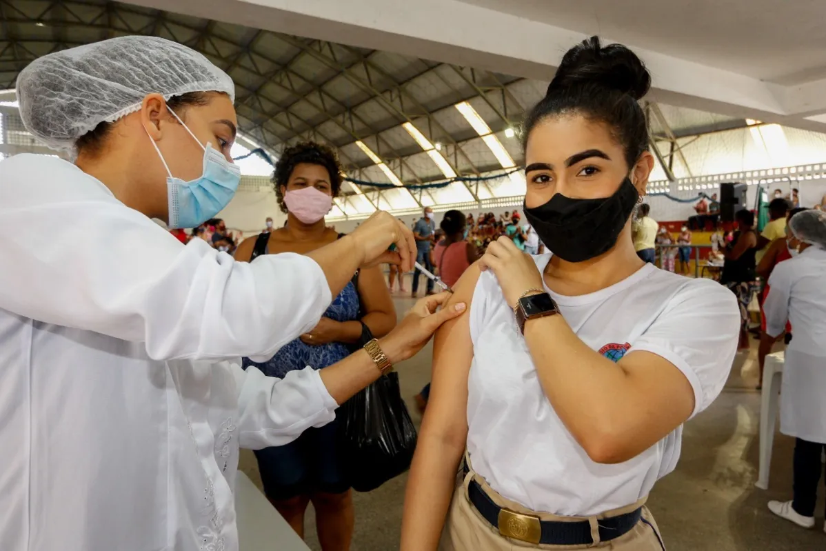 Município começou a vacinar o público menor de 18 anos | Foto: Divulgação/ Rafael dos Anjos