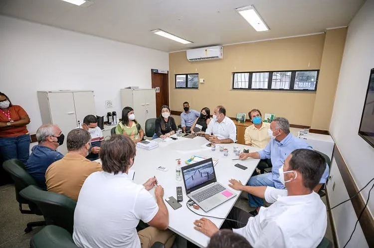 A revitalização e preservação da Lagoa de Itacimirim foram alguns dos temas discutidos no encontro.