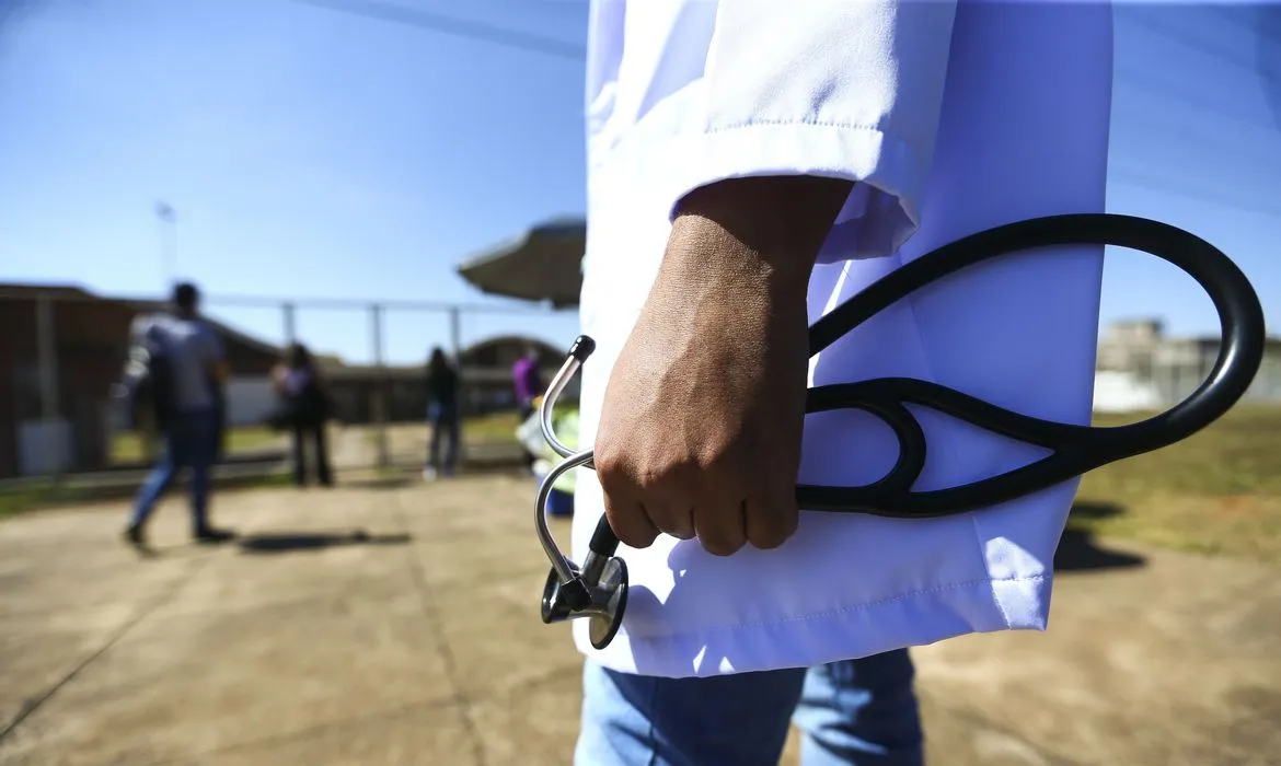 Exame avalia conhecimento de médicos formados no exterior | Foto: Marcelo Camargo | Agência Brasil