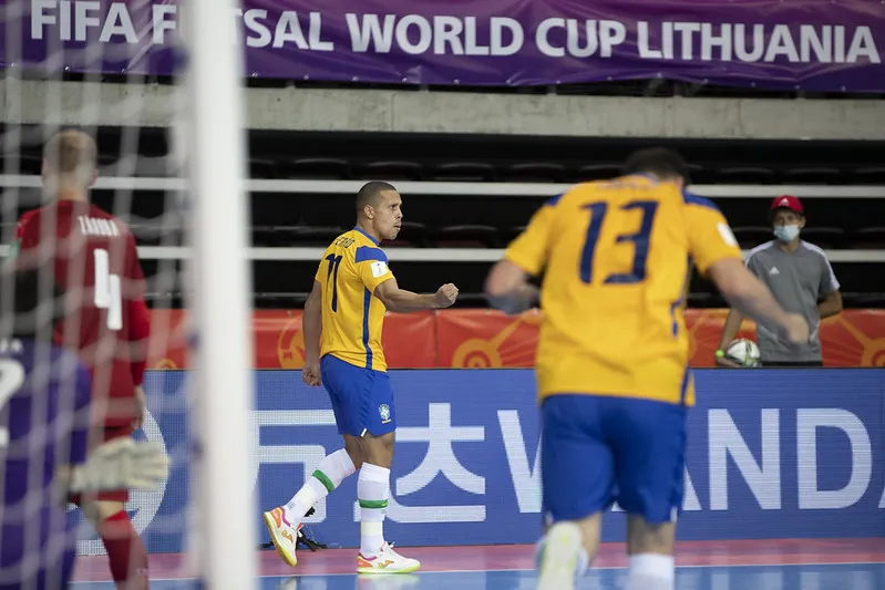 Ferrão marcou mais duas vezes e Rodrigo atingiu 100 gols pela seleção | Foto: Thais Magalhães | CBF