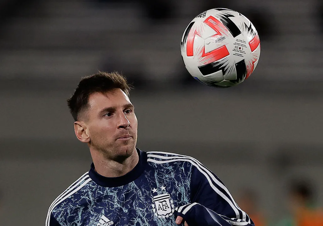 Os astros sul-americanos só devem se apresentar após os jogos de suas respectivas seleções nas eliminatórias | Foto: Juan Ignacio Roncoroni | AFP