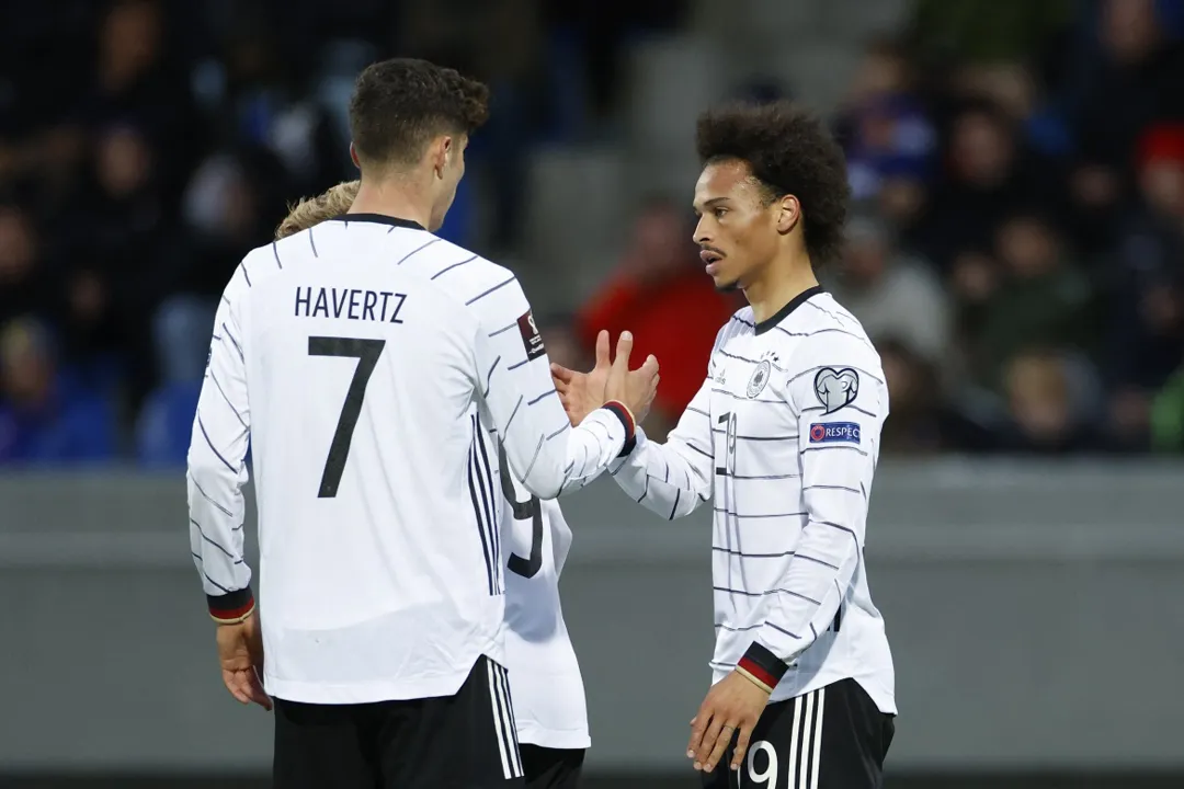 Seleção retornava para Alemanha após vencer a Islândia pelas Eliminatórias para a Copa do Mundo | Foto: Odd Andersen | AFP