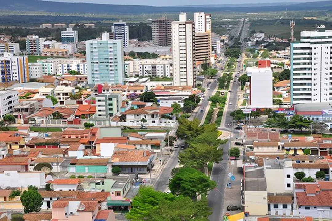 Os três casos, de acordo com a Secretaria Municipal de Saúde, estão em fase de investigação epidemiológica.