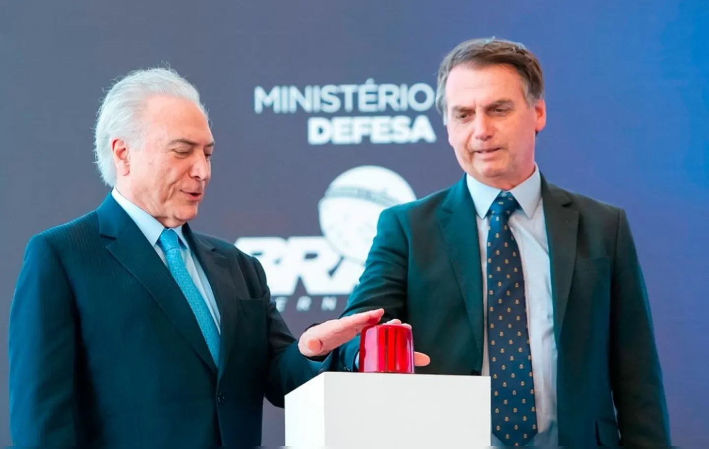 Até às 15h30, Bolsonaro seguia em reunião com Temer e também com o advogado-geral da União, Bruno Bianco I Foto: Reprodução