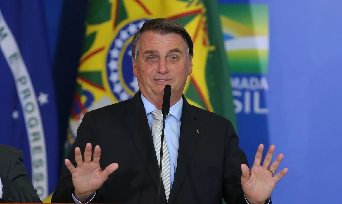 Presidente disse que política do “fica em casa” causou alta na inflação - Foto: Fabio Pozzebom | Ag. Brasil