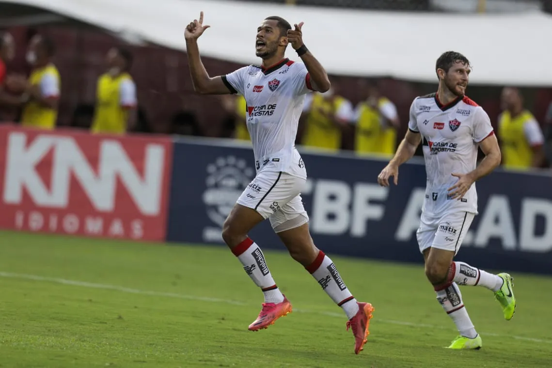 Os gols foram de Fabinho, David (duas vezes) - e Roberto | Foto: Felipe Iruatã | Ag A TARDE