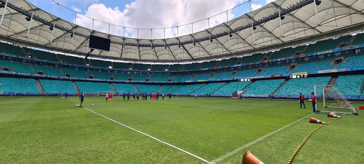 Jogadores do Bahia durante treinamento na Arena Fonte Nova, palco do jogo contra o Palmeiras, pelo Campeonato Brasileiro | Foto: Felipe Oliveira | EC Bahia