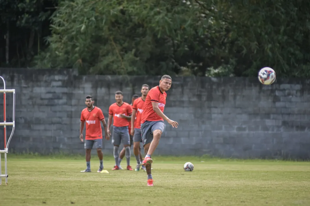 Guilherme Rend vai disputar o quarto jogo na Série B | Foto: Pietro Carpi | EC Vitória