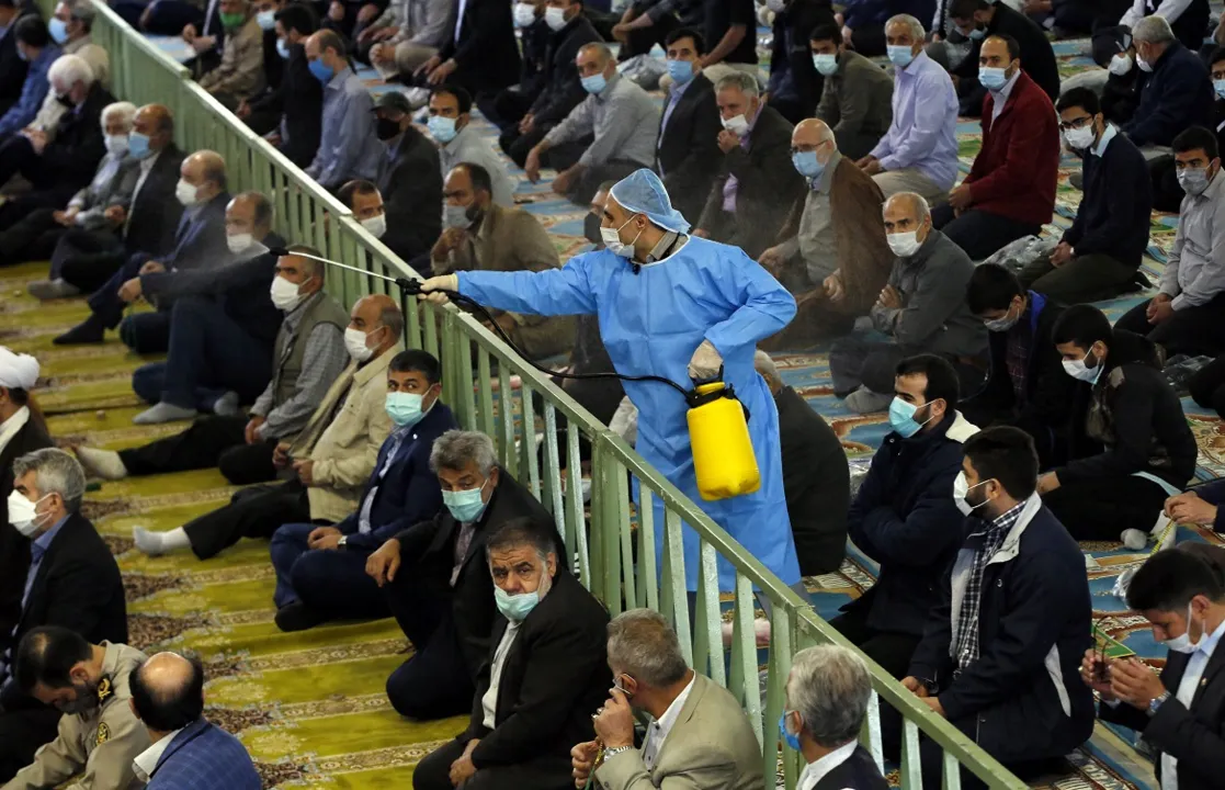 A desigualdade no acesso a vacinas e outros itens essenciais segue sendo questionada | Foto: AFP