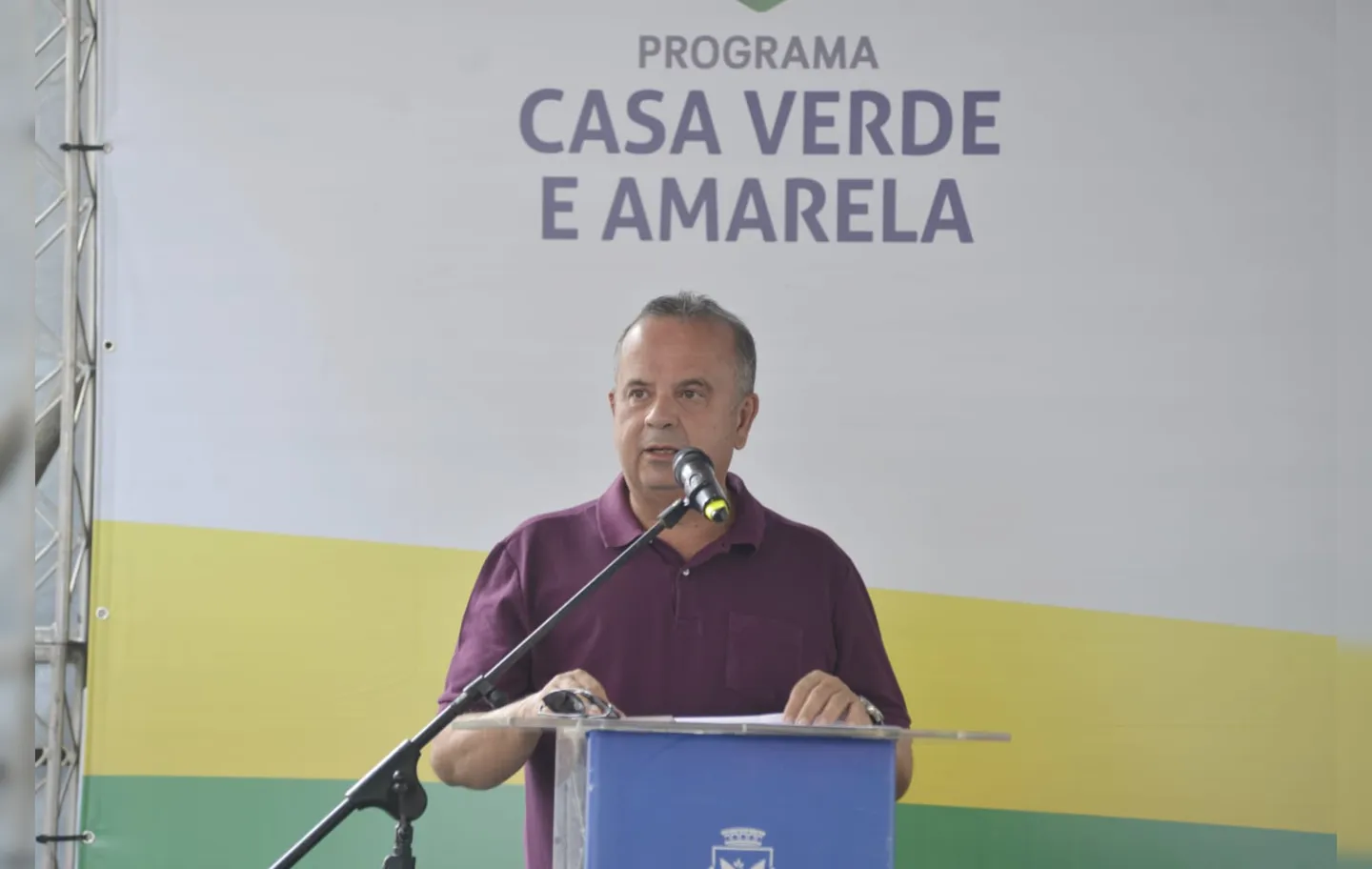 O ministro Rogério Marinho esteve presente na entrega de residências do programa Casa Verde e Amarela, em Salvador | Foto: Shirley Stolze | Ag. A TARDE