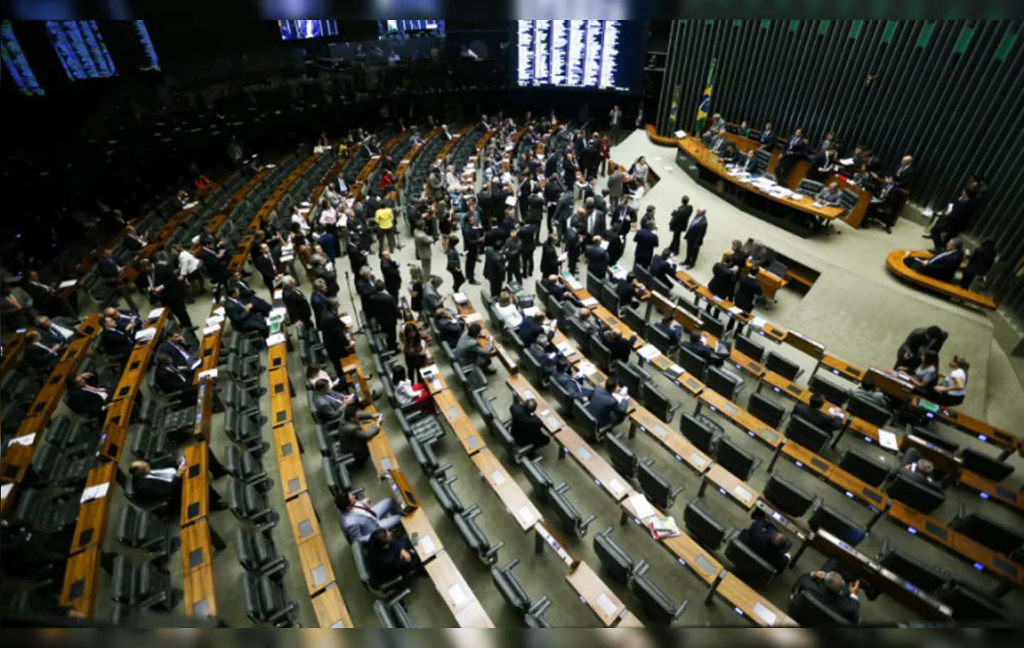 Foram 297 contra 182 votos e 4 abstenções, faltando 11 votos para aprovação I Foto: Marcelo Camargo I Agência Brasil