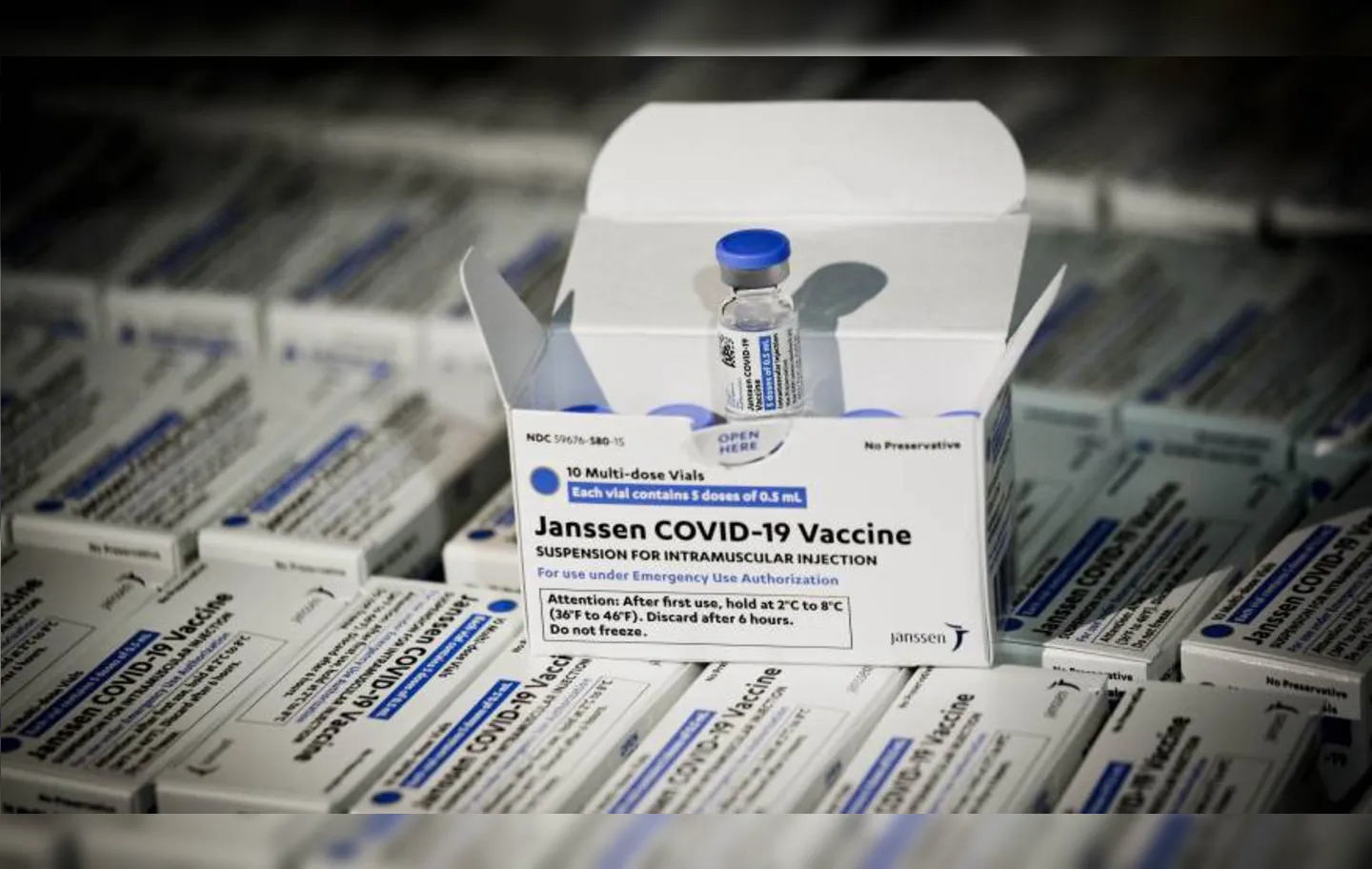 Este é o único imunizante de dose única aprovado no país. | Foto: Breno Esaki/Agência Saúde DF