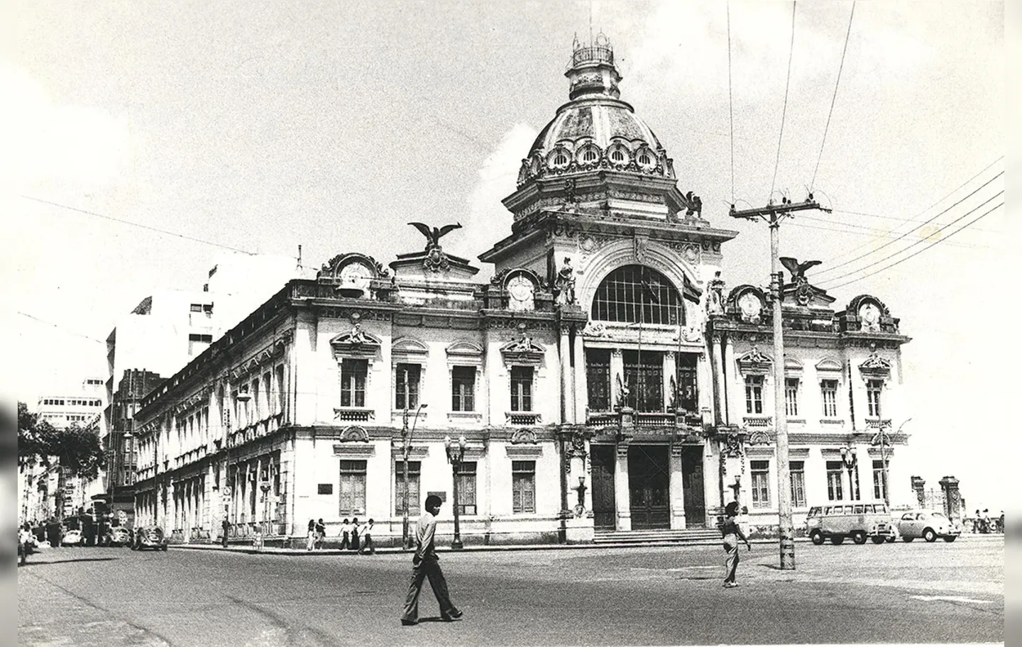 O imponente Palácio Rio Branco foi sede do governo da Bahia | Foto: Cedoc A TARDE |18.11.1984