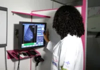 Outubro Rosa: ações na Bahia oferecem mamografias gratuitas e orientações; confira