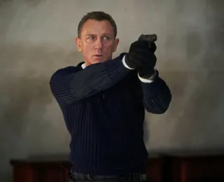 Último filme da franquia 007 com Daniel Craig mistura tragicidade, ternura e brutalidade