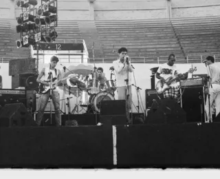 Poeta do rock brasileiro: 25 anos sem Renato Russo