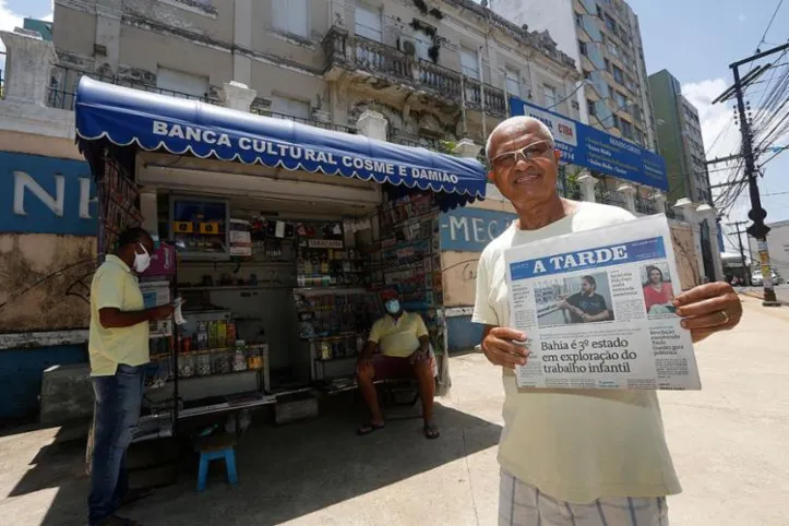 Imagem ilustrativa da imagem Da rotativa às bancas, A TARDE leva aos leitores história e credibilidade