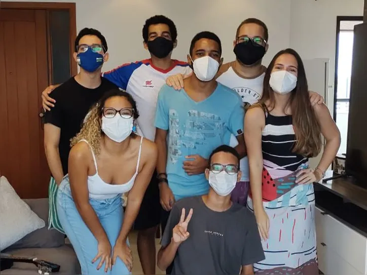 Imagem ilustrativa da imagem Dia do Médico: estudantes oferecem aulas gratuitas para quem quer tentar Medicina