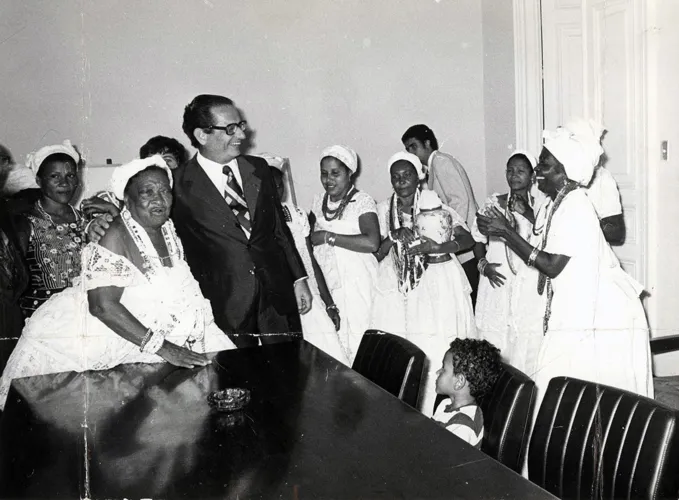 Roberto Santos retirou da polícia o poder de fiscalizar as religiões afro-brasileiras | Foto: Nelson Martins | Cedoc A TARDE | 15.01.1976