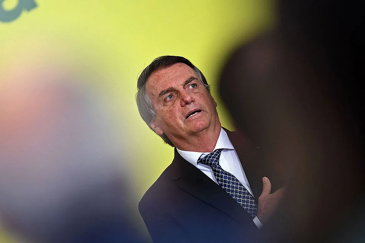 A filiação de Bolsonaro ao PL deveria ter ocorrido no último dia 22, mas foi adiada | Foto: Evaristo Sa | AFP