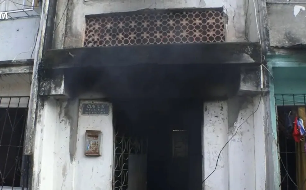 Quadro de energia pegou fogo e assustou os moradores | Foto: Reprodução | TV Bahia