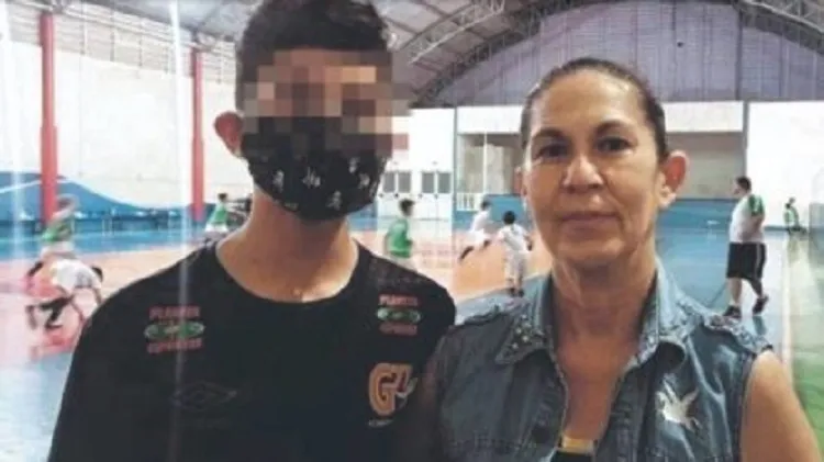 Garoto fala com carinho de Eliza, com quem conviveu até 4 meses. | Foto: Reprodução/ Instagram