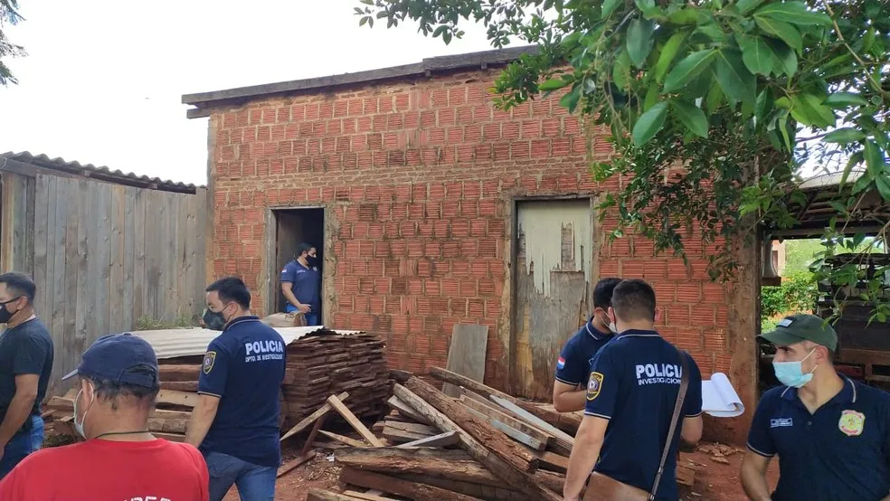 Corpos estavam no local há 4 ou 6 meses. | Polícia Nacional Paraguai/Divulgação
