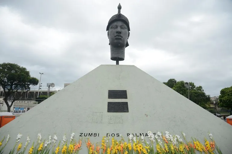 A data foi sugerida pela primeira vez em 1971, por jovens negros universitários. Na imagem, monumento Zumbi dos Palmares, no Rio de Janeiro | Foto: Tomaz Silva | Agência Brasil