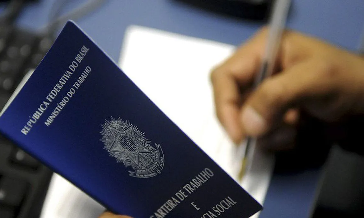 No segundo semestre, a taxa estava em 14,2%, e no mesmo período de 2020 estava em 14,9% I Foto: Agência Brasil