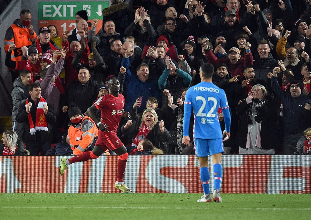 Mané marcou e se tornou o terceiro maior artilheiro dos Reds em competições europeias | Foto: AFP