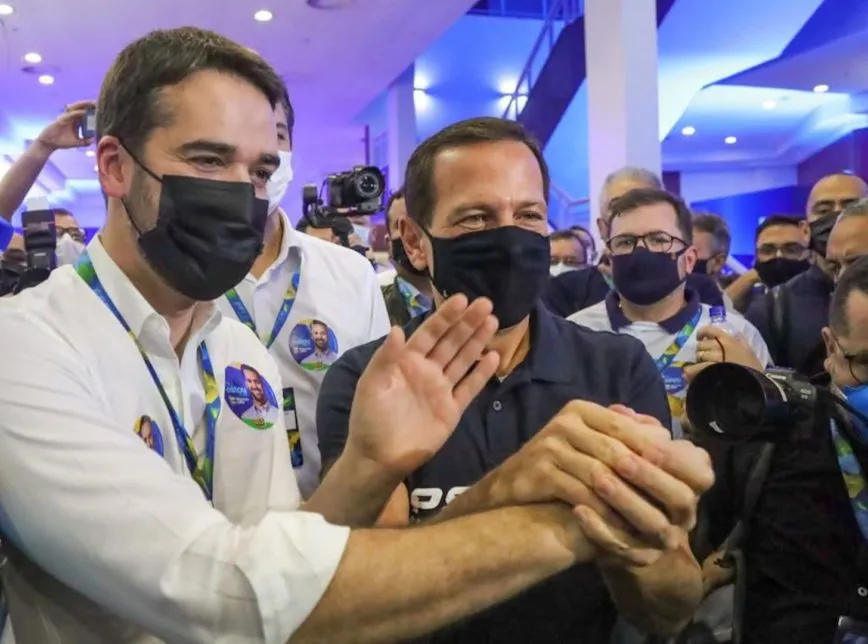 Iniciada no último domingo (21), votação foi interrompida devido à instabilidade no aplicativo | Foto: Divulgação | PSDB