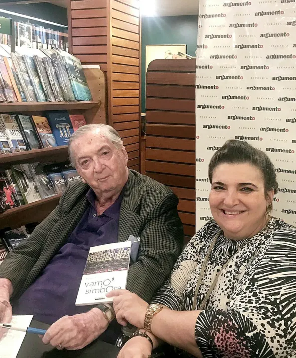 Renato Simões e a Filha, Yolanda