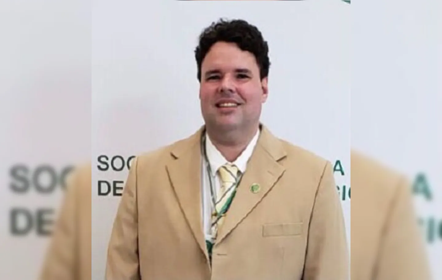 Dr. André Carvalho, uma das referências na área , atuou como presidente da “Mesa dos tumores de pele não Melanoma”