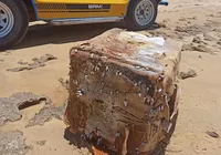 Caixas 'misteriosas' voltam a aparecer em praias do sul da Bahia