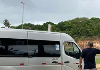 Operação em Mata de São João vai limitar excursões de ônibus a favor do turismo sustentável