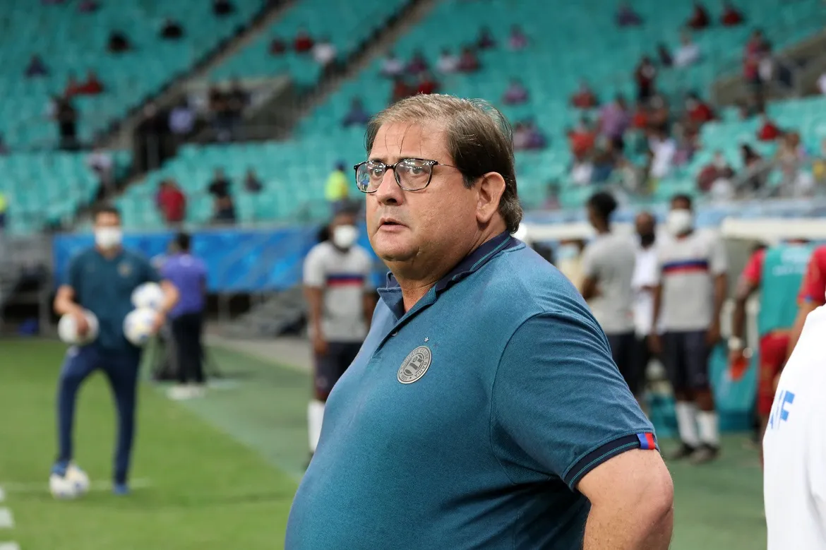 O treinador ainda diminuiu a responsabilidade do zagueiro Luiz Otávio, bastante criticado pela derrota | Foto: Felipe Oliveira | EC Bahia