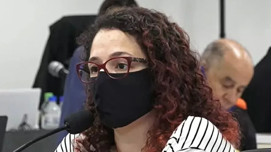 Ex-funcionária da Kiss Kátia Giane Pacheco foi a primeira a depor em júri em Porto Alegre | Foto: Reprodução | TJ-RS