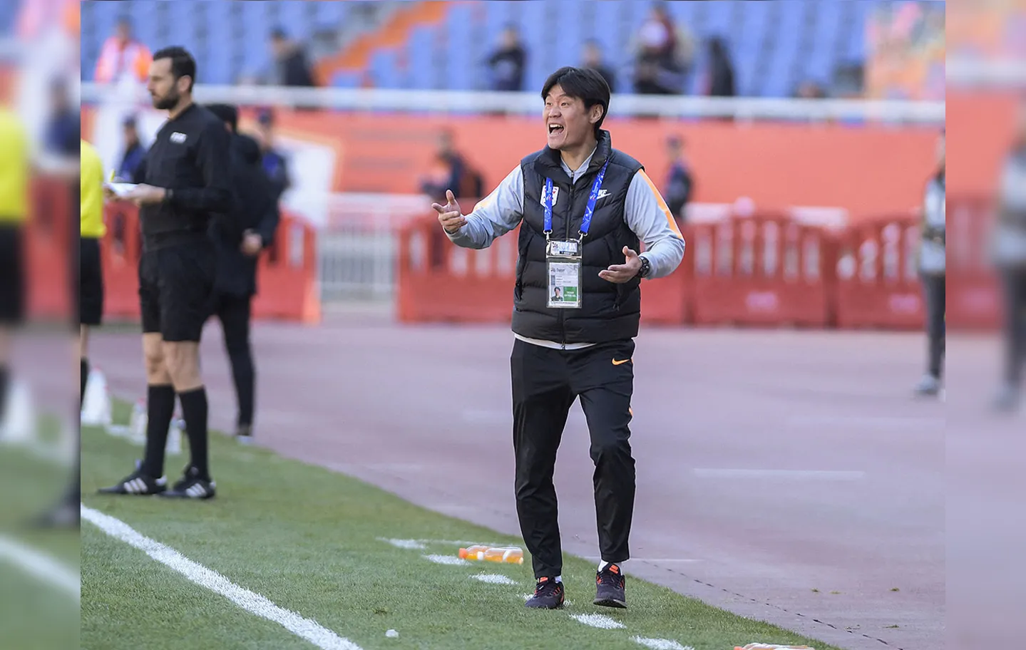Li Xiaopeng foi ex-meia da seleção chinesa e até agora treinava o Wuhan FC, da primeira divisão | Foto: AFP