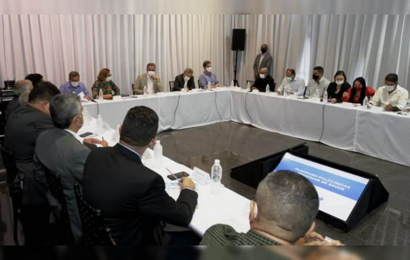 Durante a reunião, os presidentes dos consórcios interfederativos relataram as principais dificuldades.