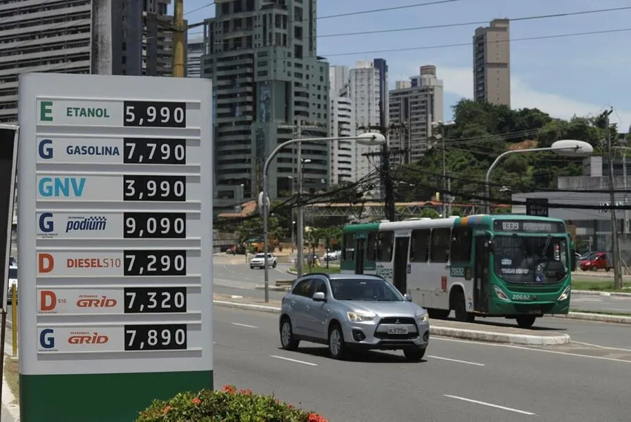 A Bahia deverá ter, em breve, a a gasolina mais cara do Brasil