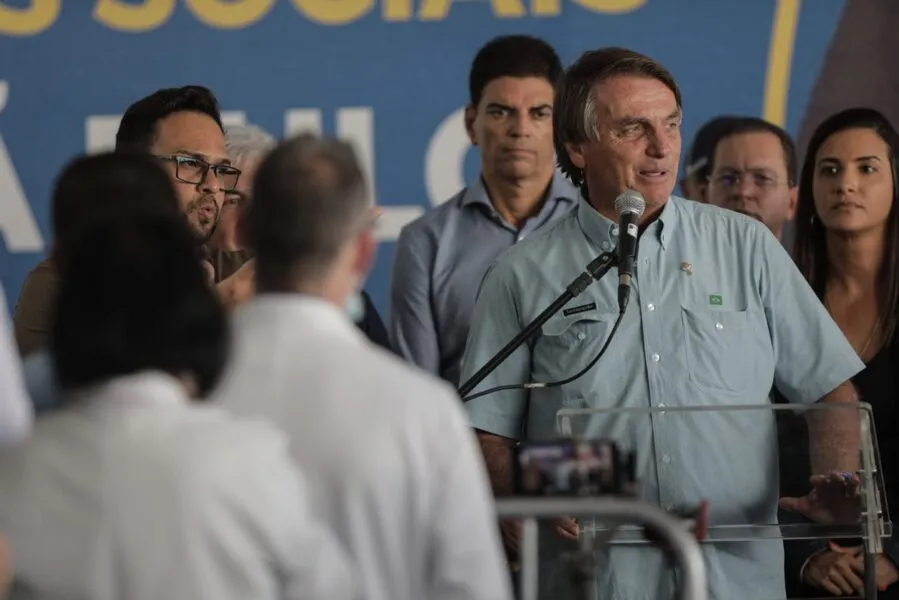 Bolsonaro em visita à sede das Obras Sociais Irmã Dulce
