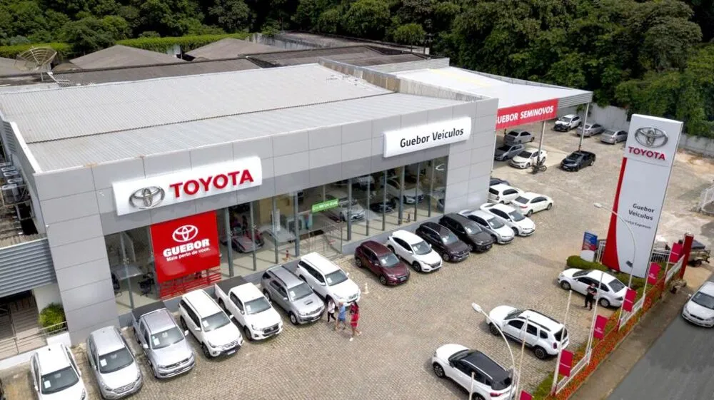 Guebor inaugura em Salvador uma concessionária Toyota com o novo padrão de instalações da marca
