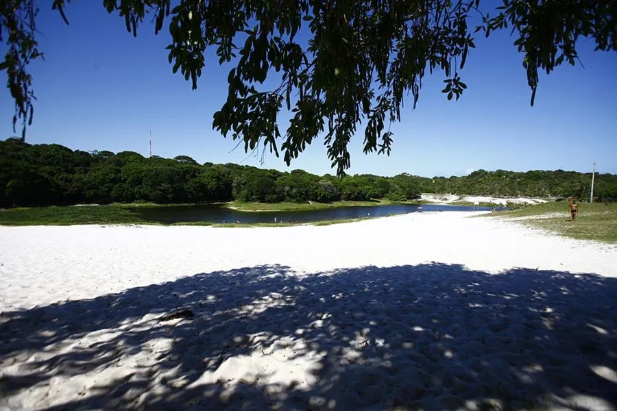 Lago do Abaeté, no bairro de Itapuã, em Salvador