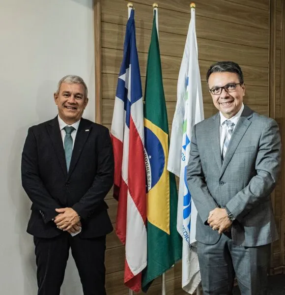 Dr. César Amorim, presidente da ABM e dr. Nivaldo Filgueiras, vice-presidente da ABM