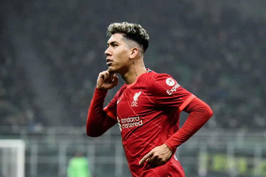 O brasileiro Roberto Firmino abriu o placar para o Liverpool