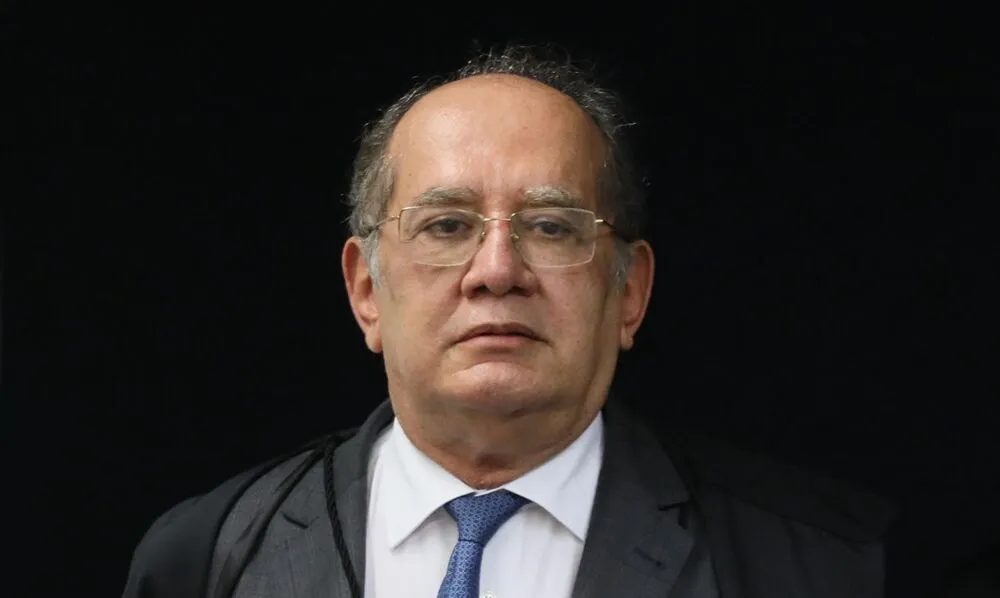 ara o ministro, o pedido de habeas corpus não caberia ao STF