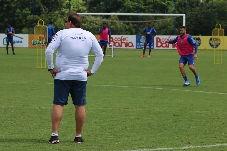 Treinador tenta recuperar os bons resultados