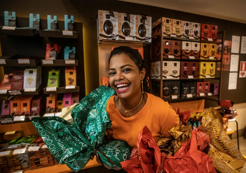 Senise iniciou como temporária e foi efetivada