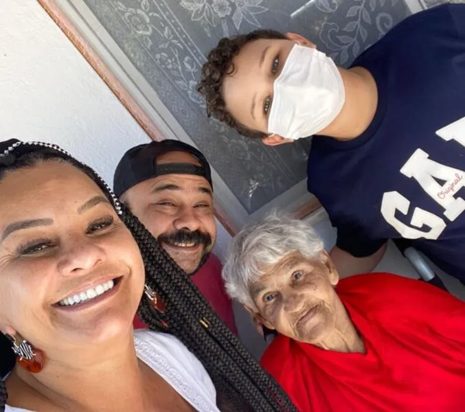 Solange Couto disse que a mãe vinha sofrendo, apesar de bem cuidada