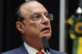 Maluf não precisou ser tratado na Unidade de Terapia Intensiva (UTI)